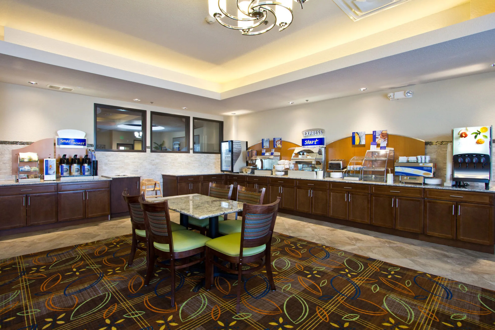 Holiday Inn Express Hotel & Suites Denver East-Peoria Street by IHG