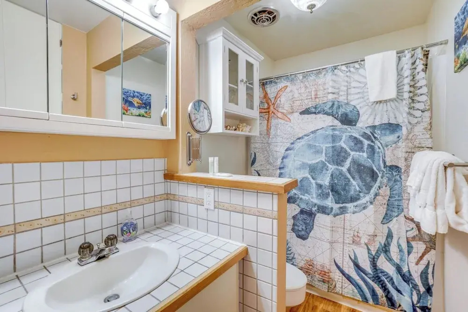 Kaunakakai Condo w/ Private Lanai & Ocean Views!