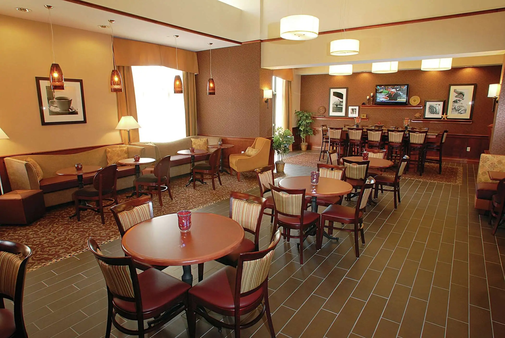 Hampton Inn & Suites Chesapeake-Battlefield Blvd.