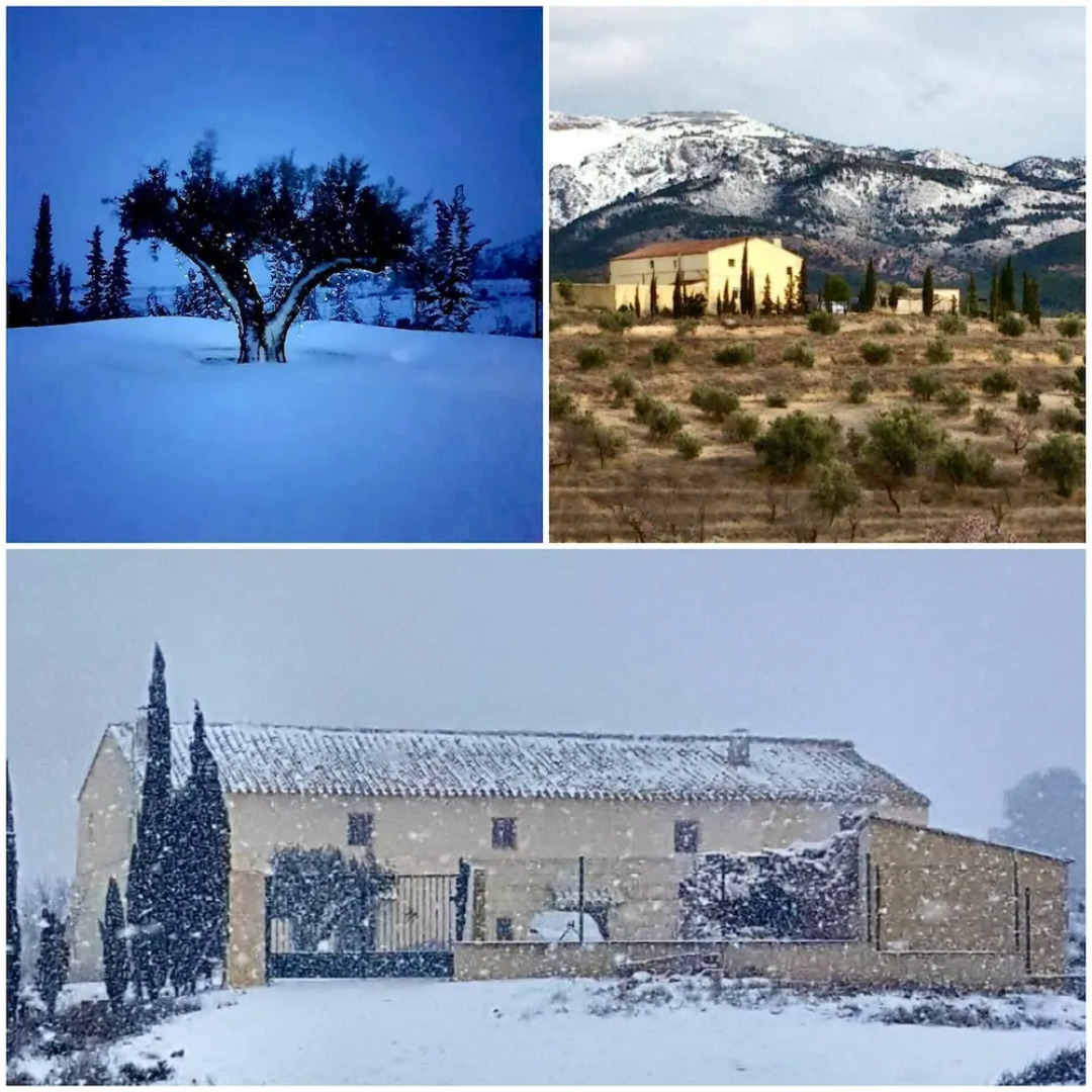 Villa With 4 Bedrooms in Zarzadilla de Totana, With Wonderful Mountain