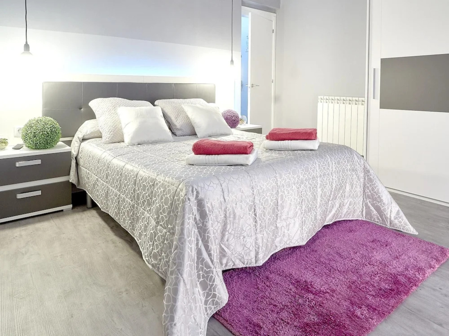 Apartment With one Bedroom in León, With Wonderful City View, Balcony and Wifi - Near the Slopes