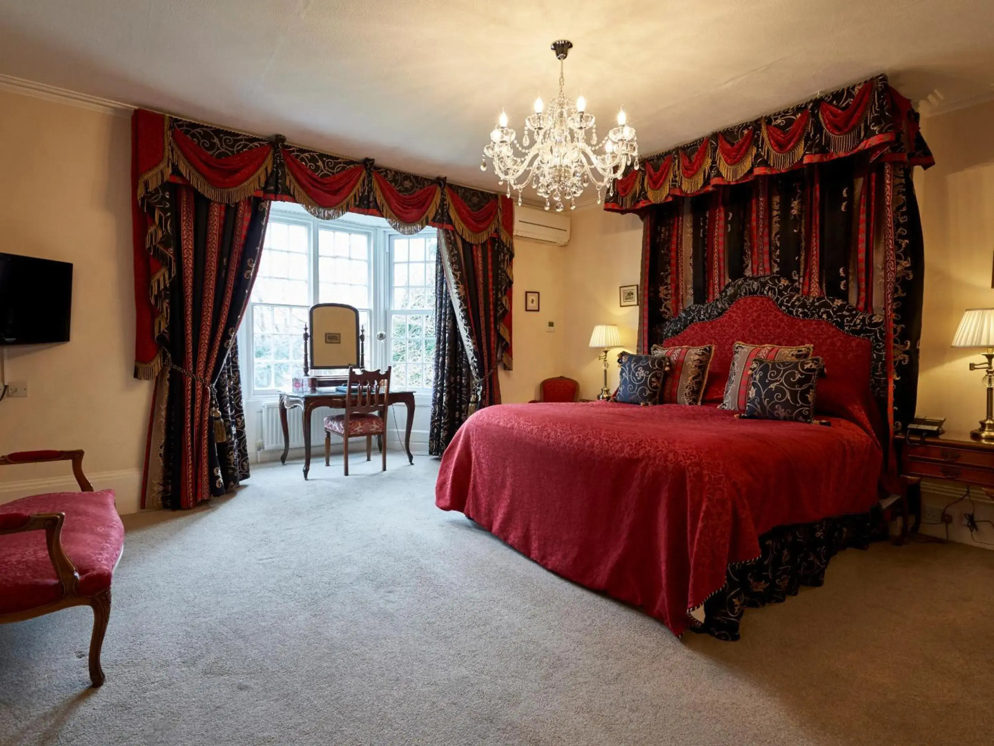 Hempstead House Hotel