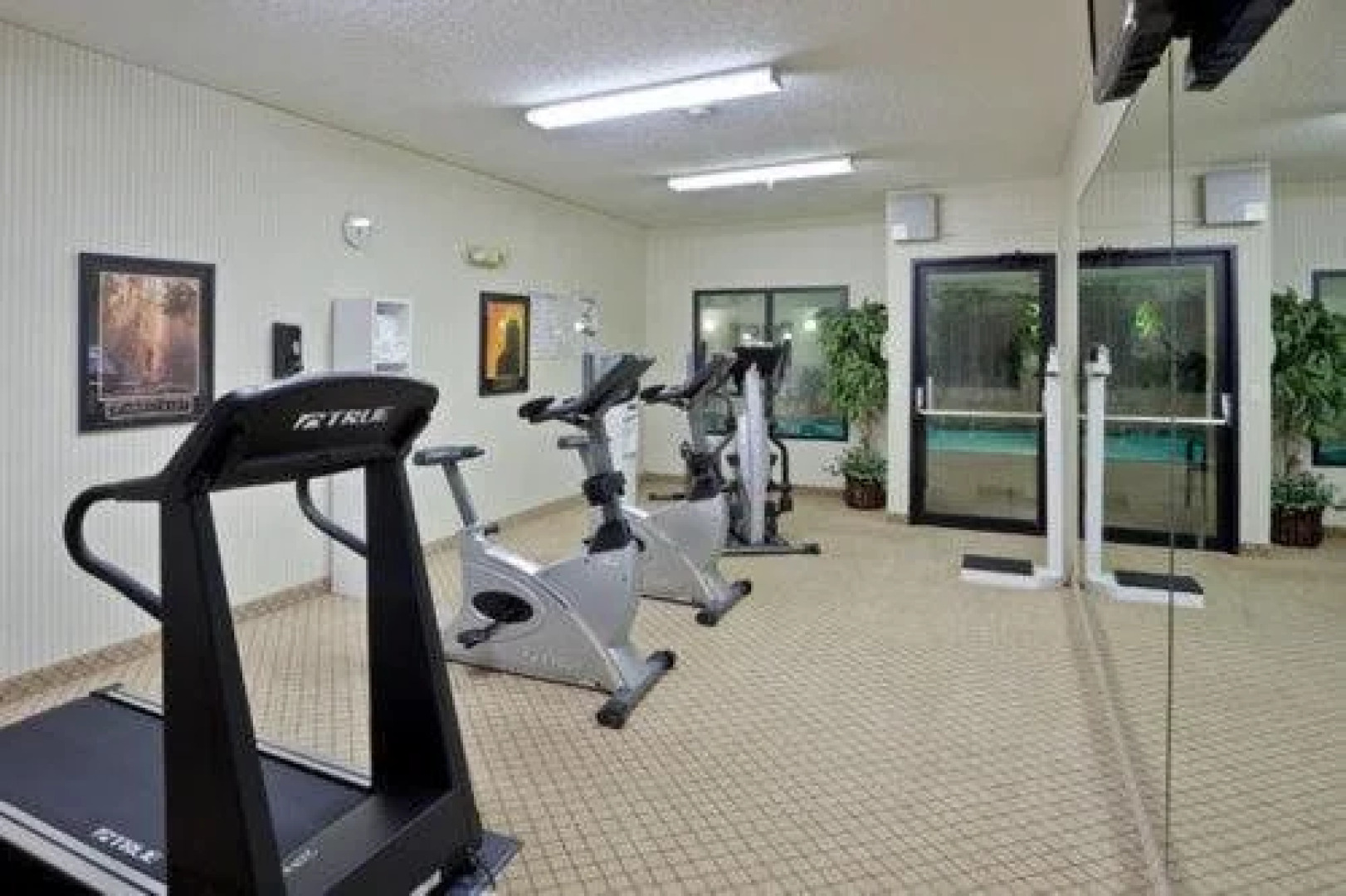 Stay Suites Of America - Dodge City