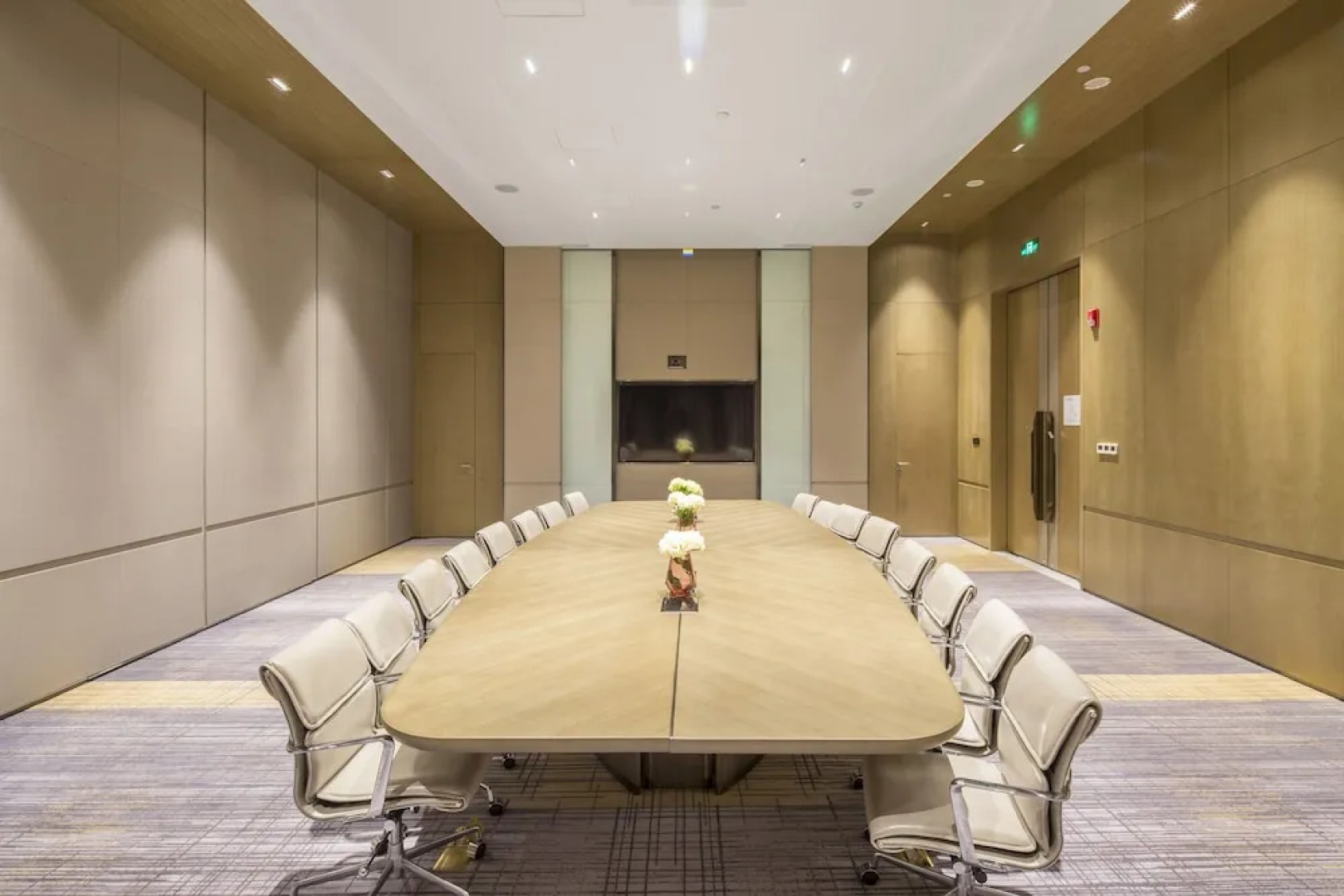 Sunshine International Hotel