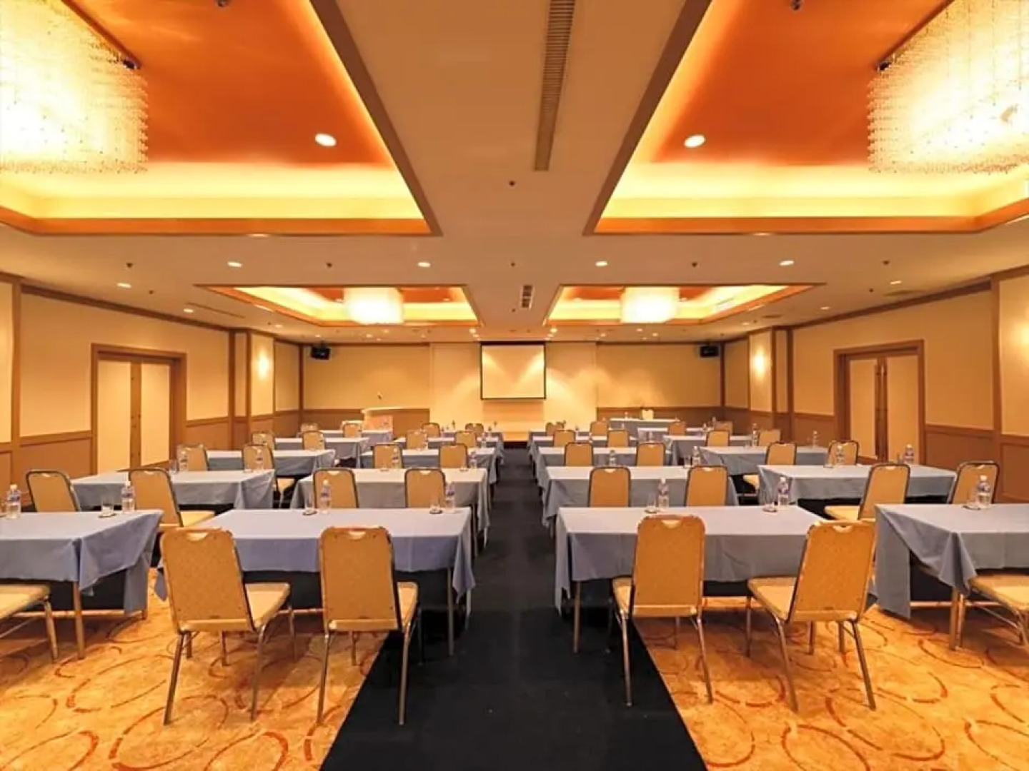 Garden hotel Shiunkaku Higashimatsuyama / Vacation STAY 77479