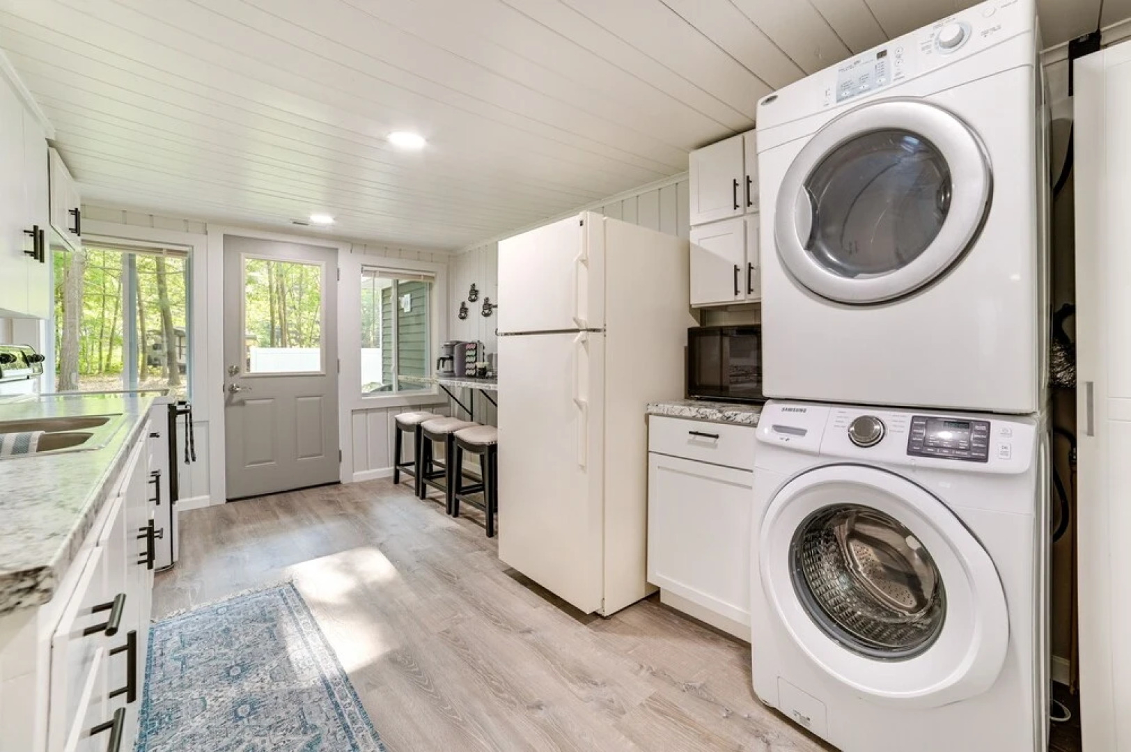 Houghton Lake Family Cottage w/ Game Room!