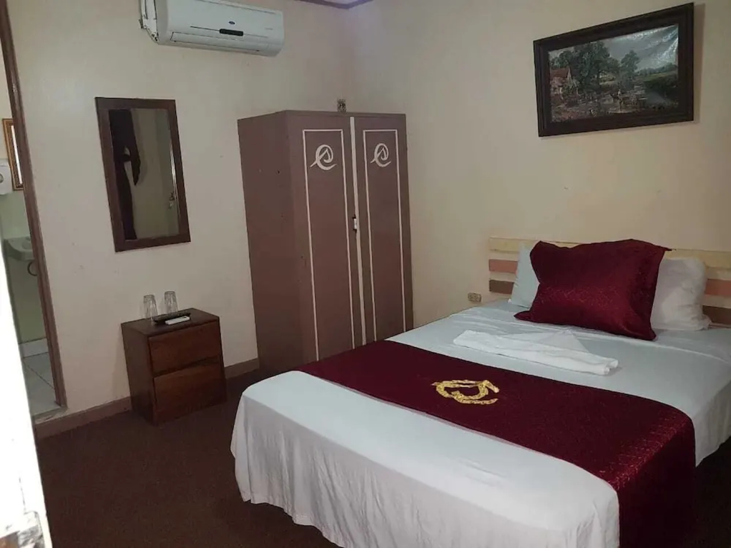 Hotel y Cabinas el Suen