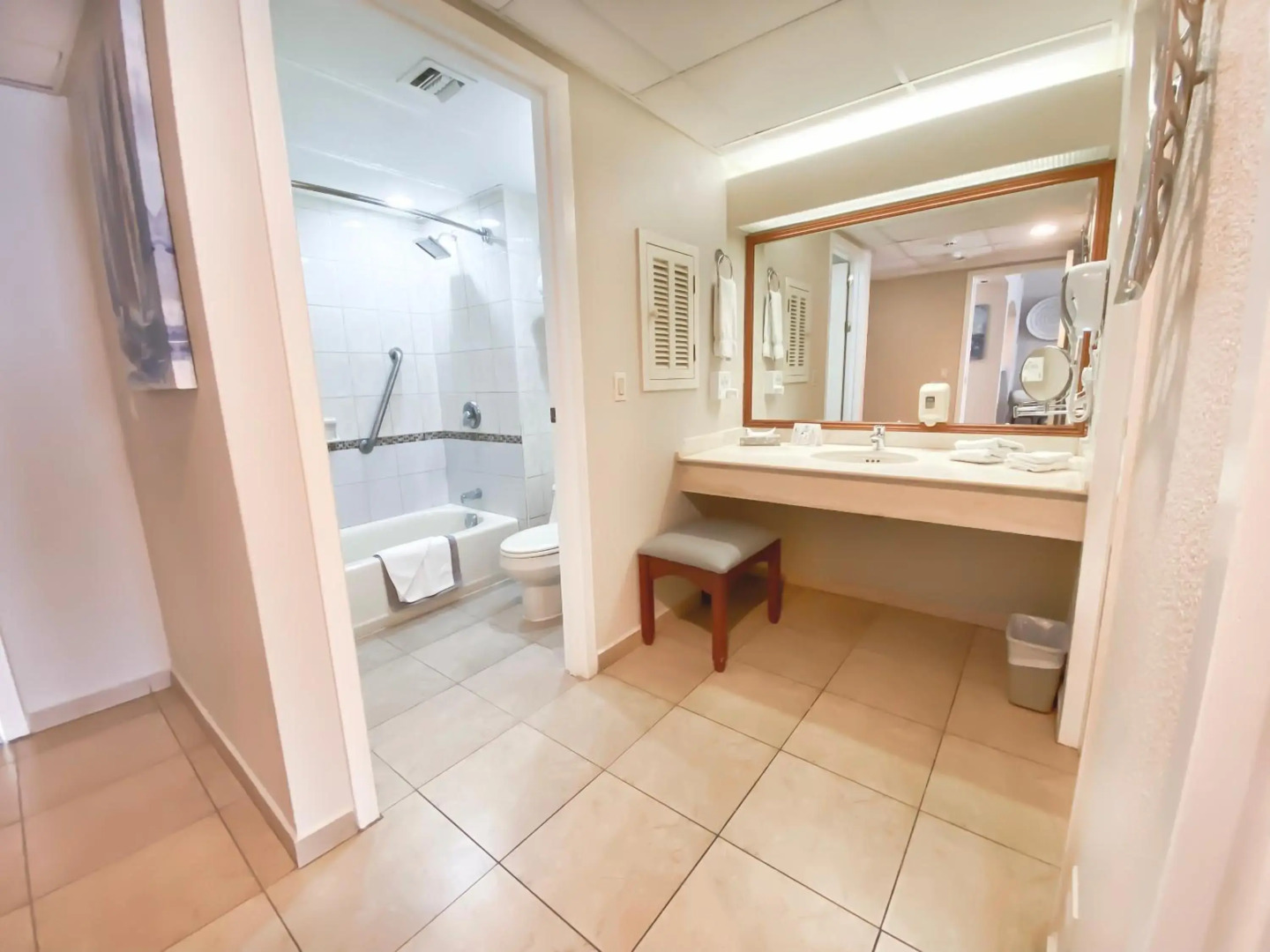 The Royal Sea Aquarium Resort