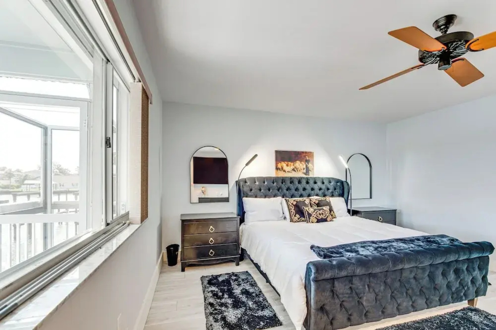 Waterfront Gem: Crystal River Family Home