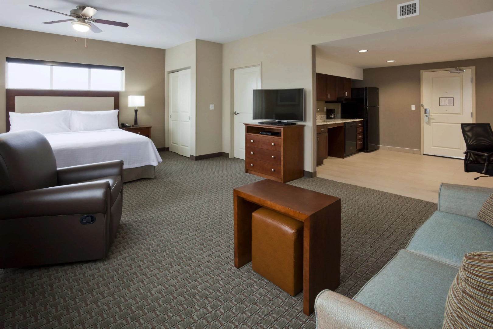 Homewood Suites by Hilton Rochester Mayo Clinic Area / Saint Marys