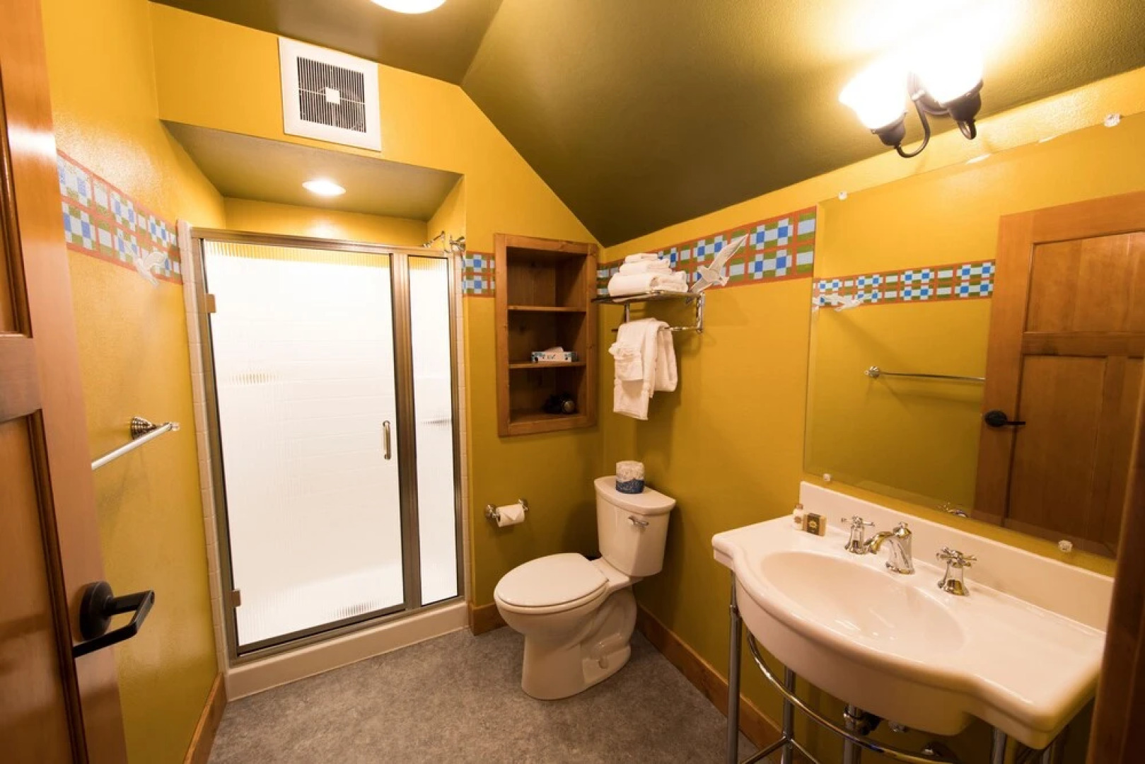 McMenamins Gearhart Hotel