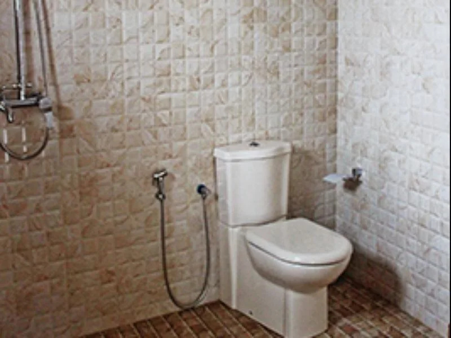 Tsuyoshi Residencies