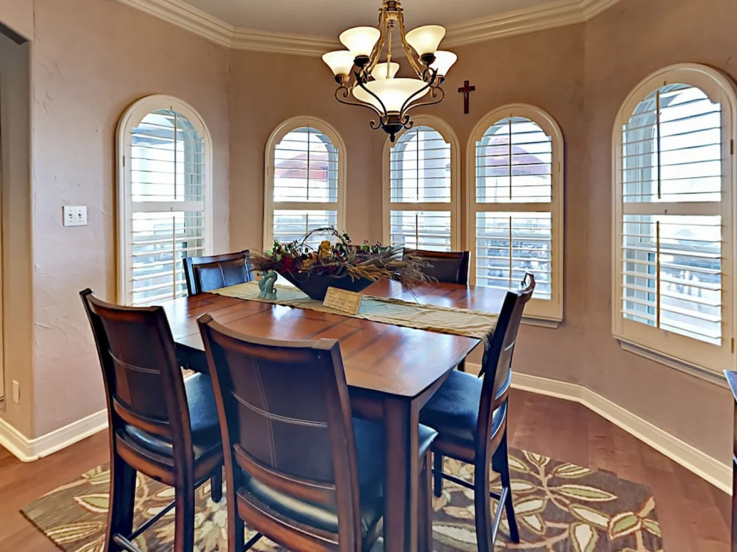 16634 Jamaica Cove Rd Home 3 Bedrooms 3.5 Bathrooms Home