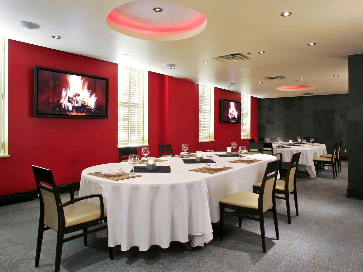 DoubleTree by Hilton Ottawa Downtown