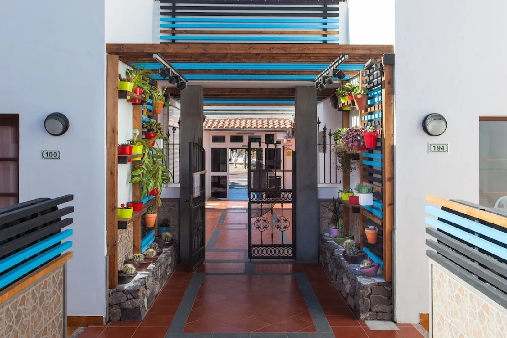 Fuerte Holiday Sunset Boulevard