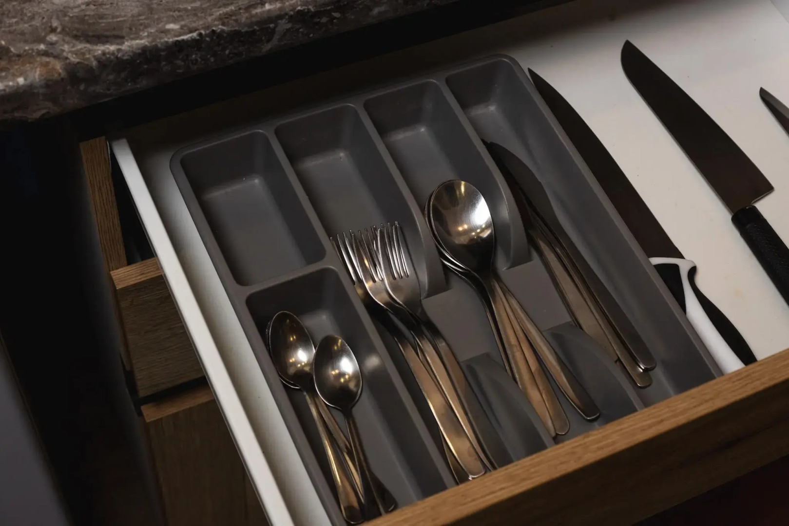 Море апартаментов на Автомобильном 10