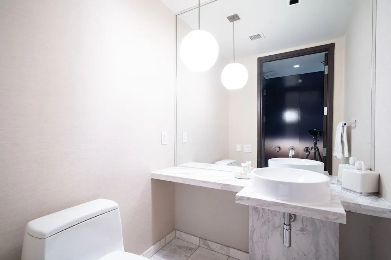 StripViewSuites at Palms Place Penthouses