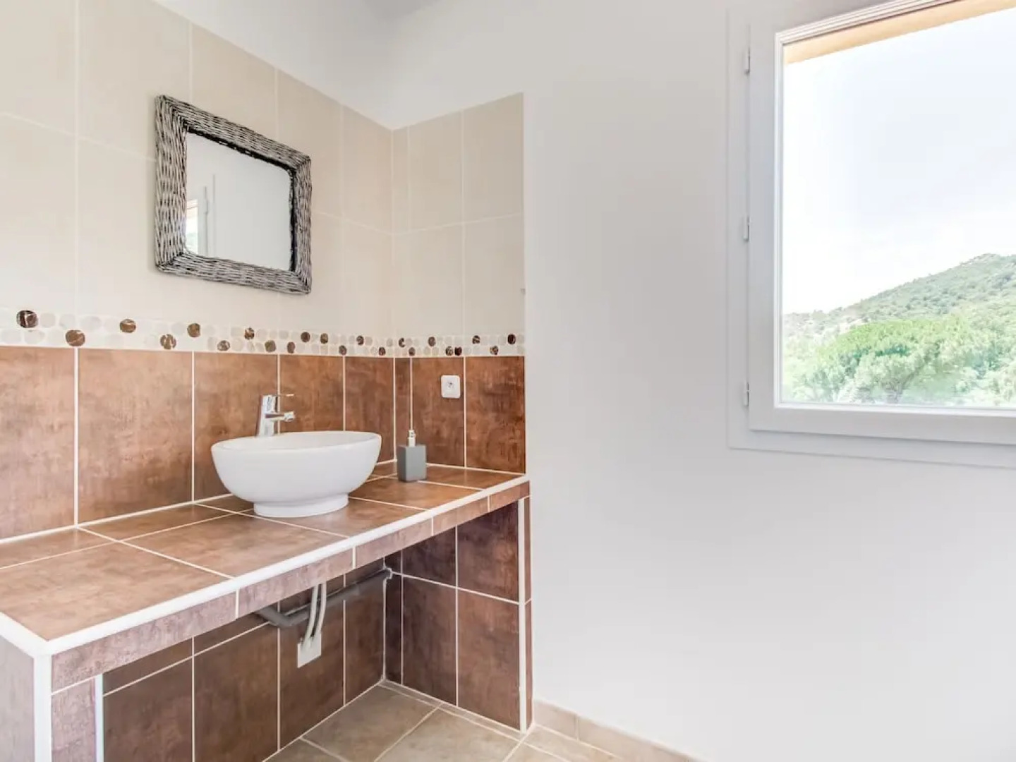 Luxurious Holiday Home in Le Plan-de-la-tour With Pool