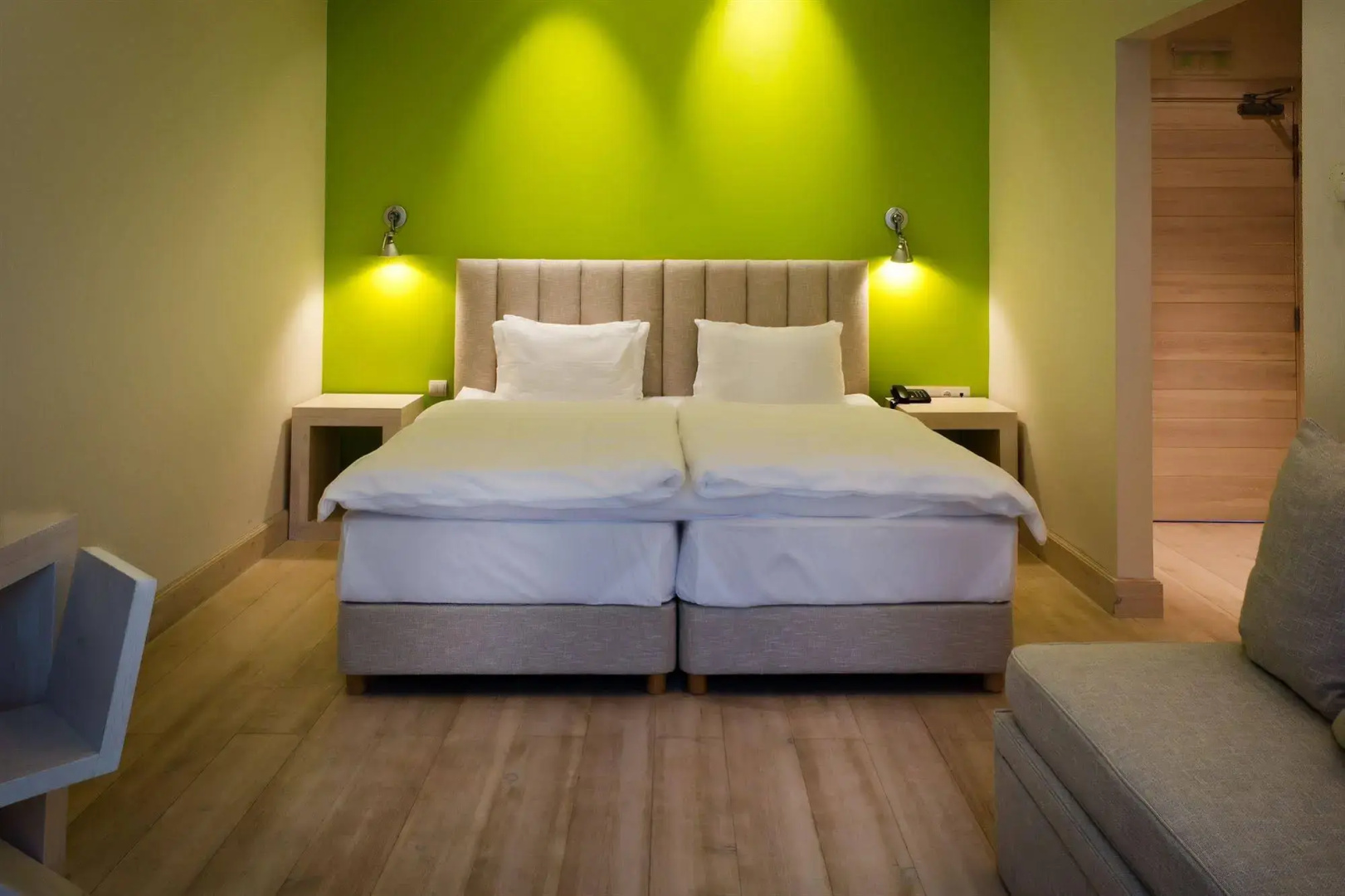 Seleni Suites