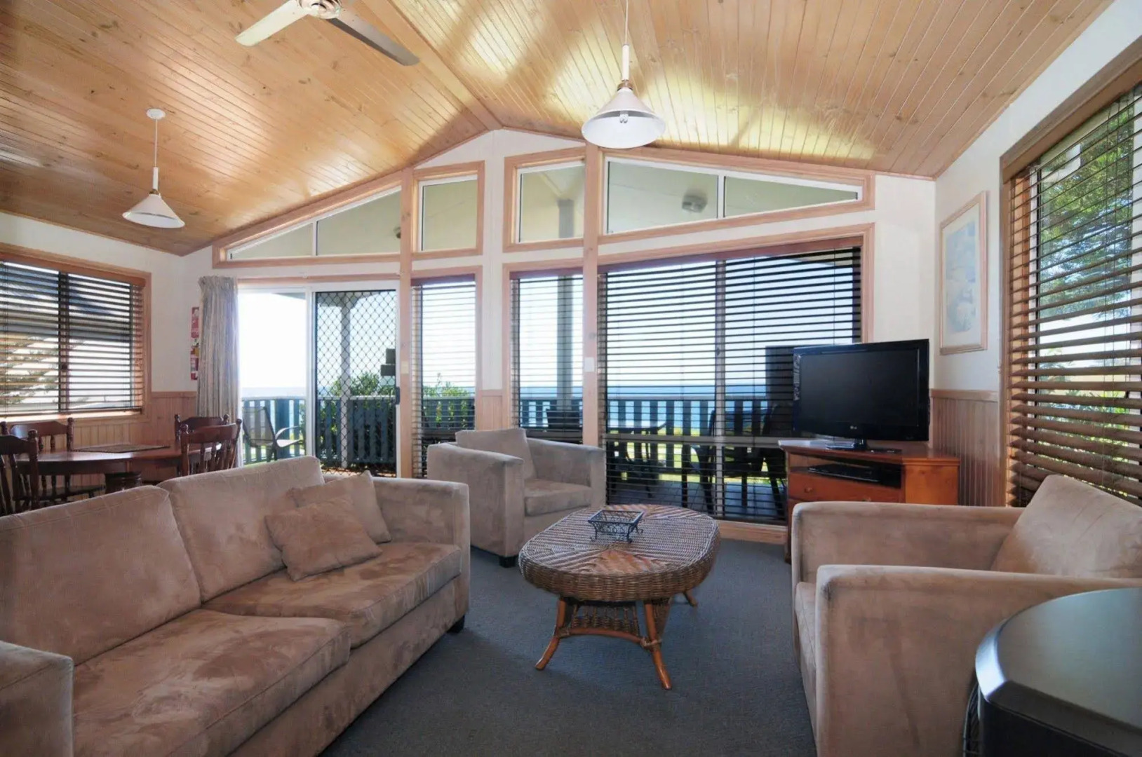 Surf Beach Holiday Park