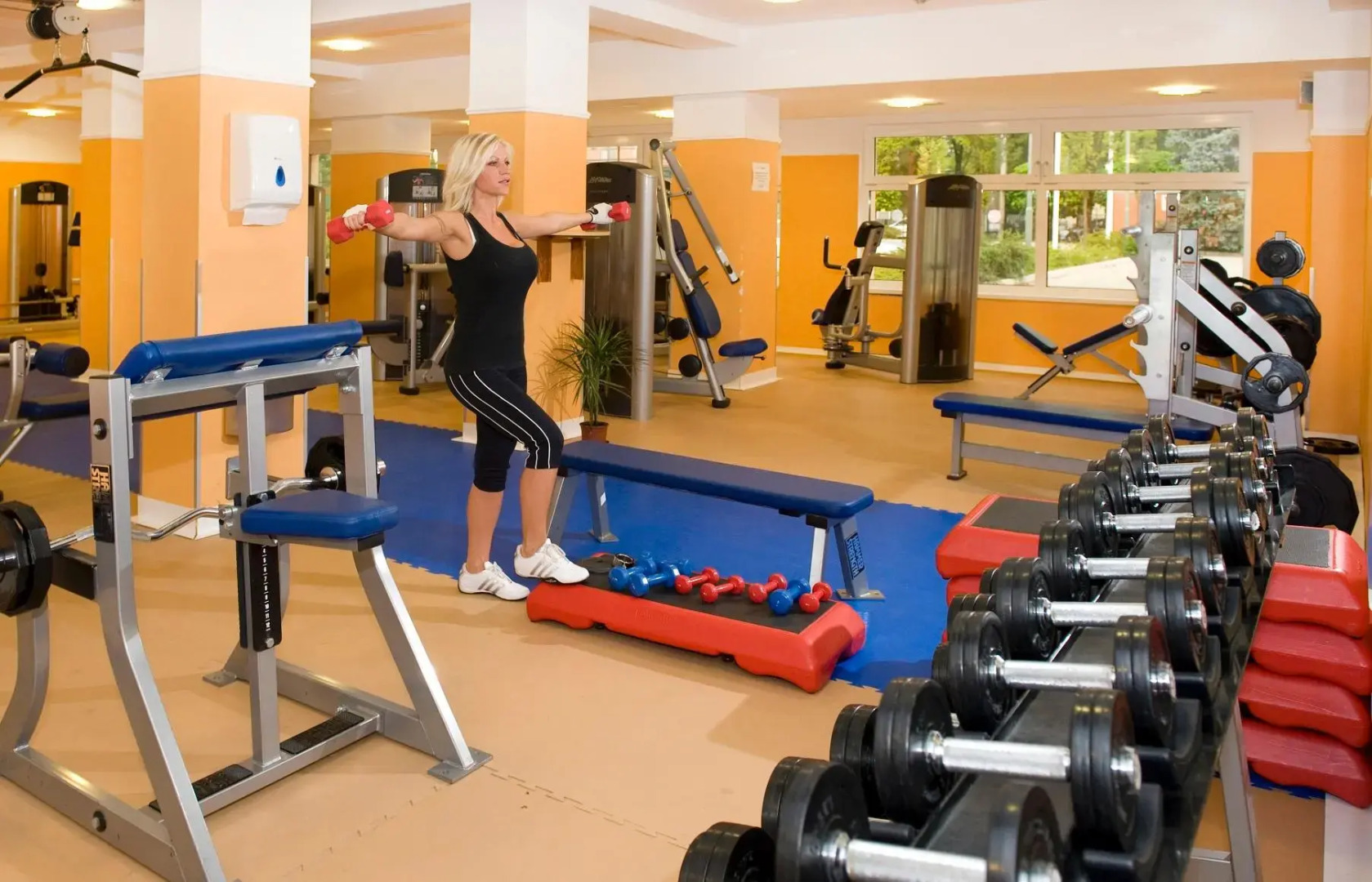 Holiday Beach Budapest Wellness & Conference Hotel