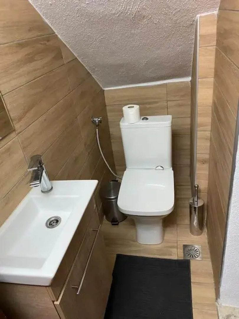 Private Beach Front Maisonette 3 Bedroom Mikiverna