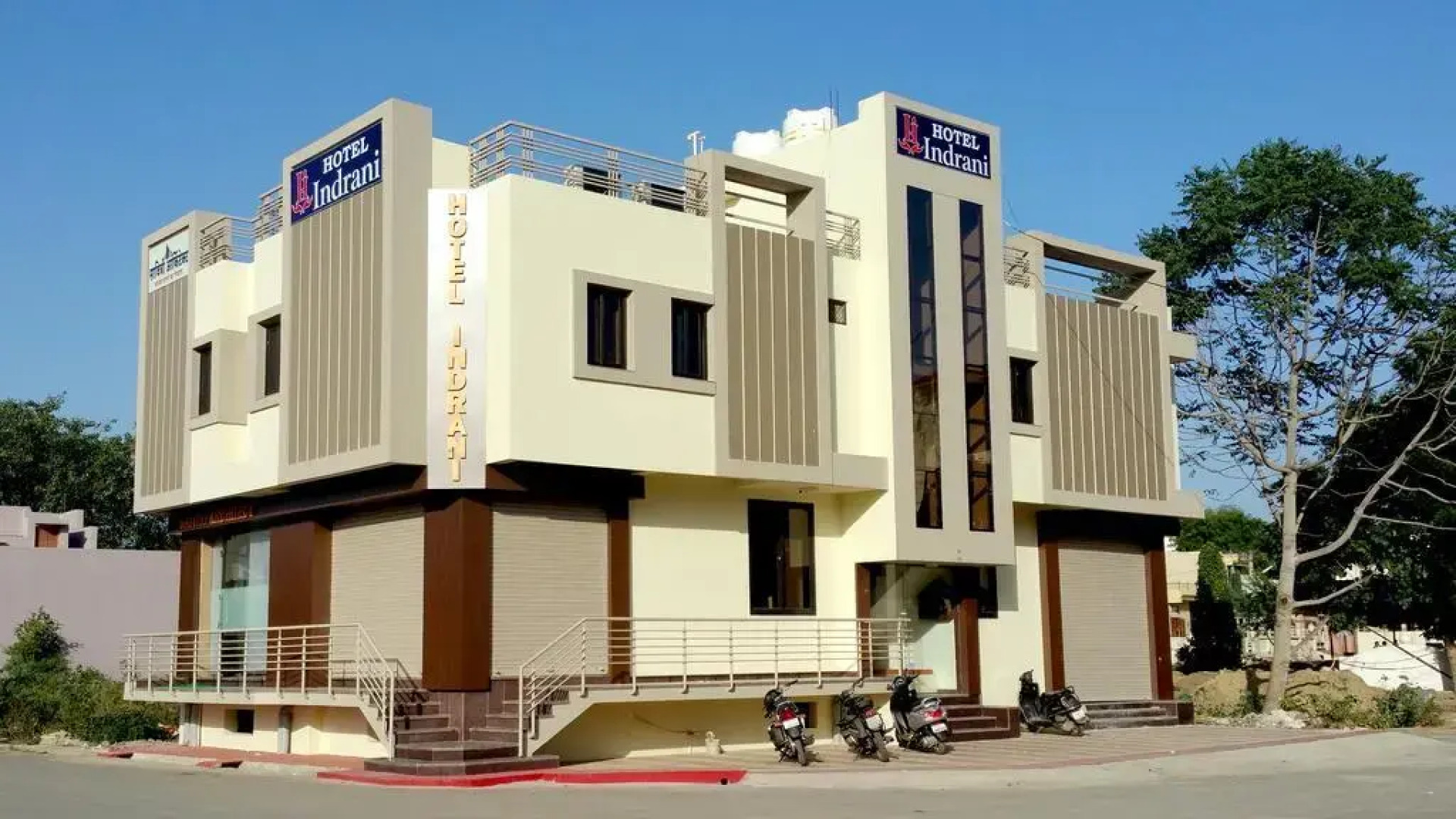 Hotel indrani