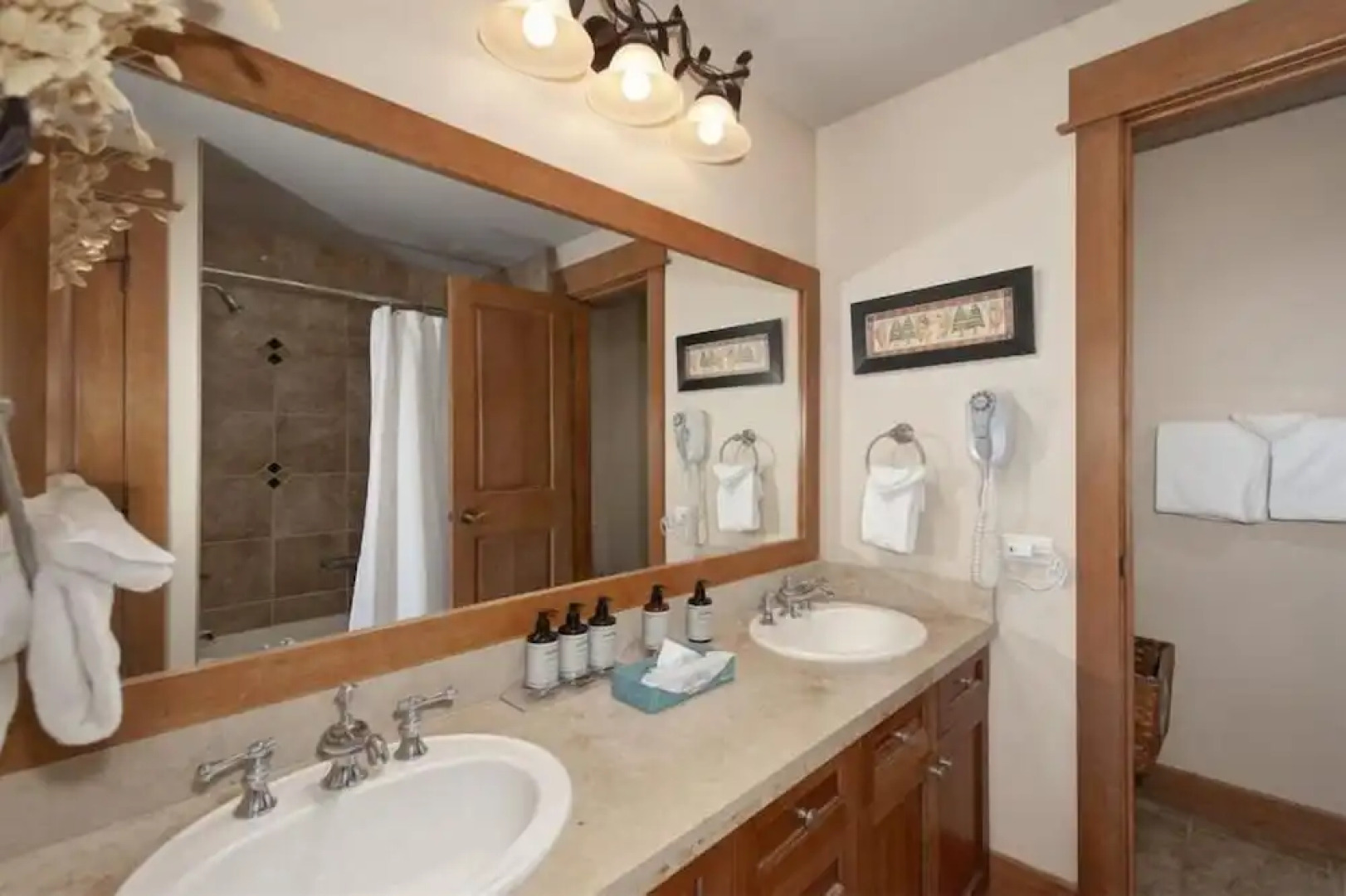 Premier 2 Bedroom Ski in, Ski out Lone Eagle Condo With the Best Access to Skiing in Keystone