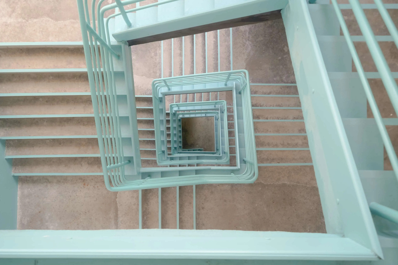 MONTOWNIA Lofts & Experience