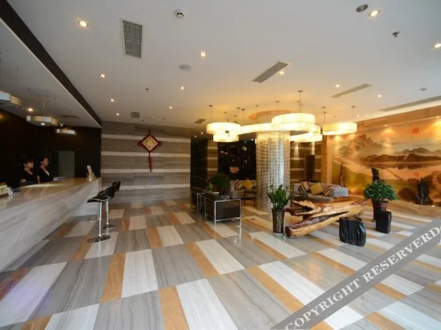 Pengshan Jiaxiang Business Hotel