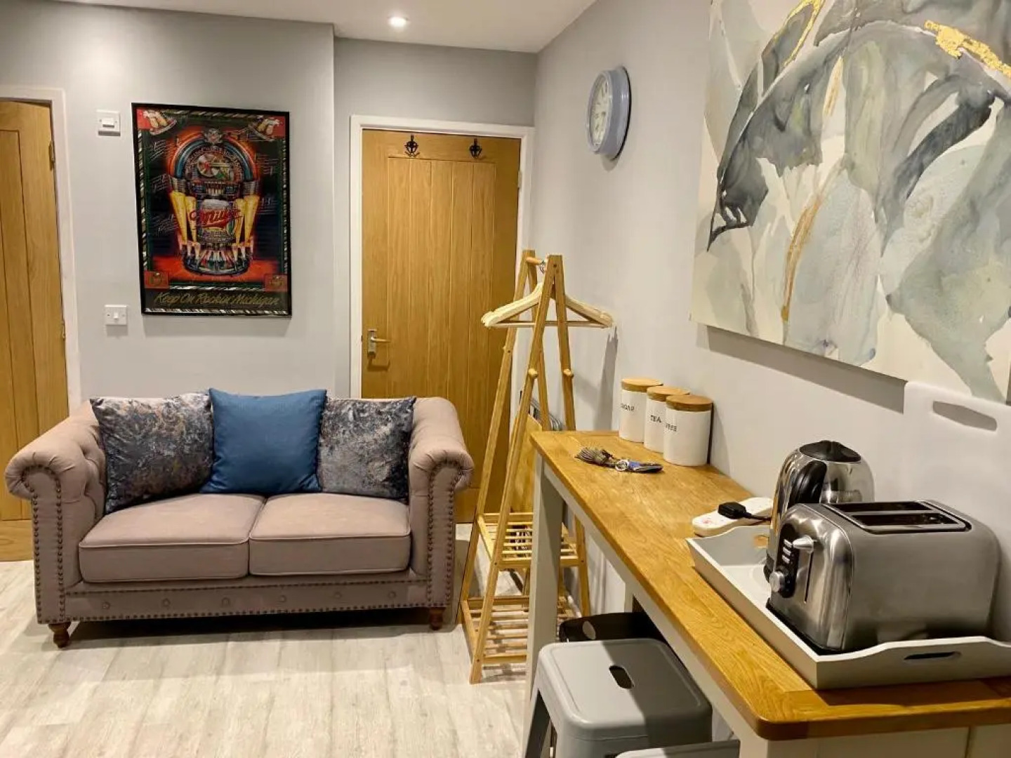 Southernwood - Garden Lodge 14