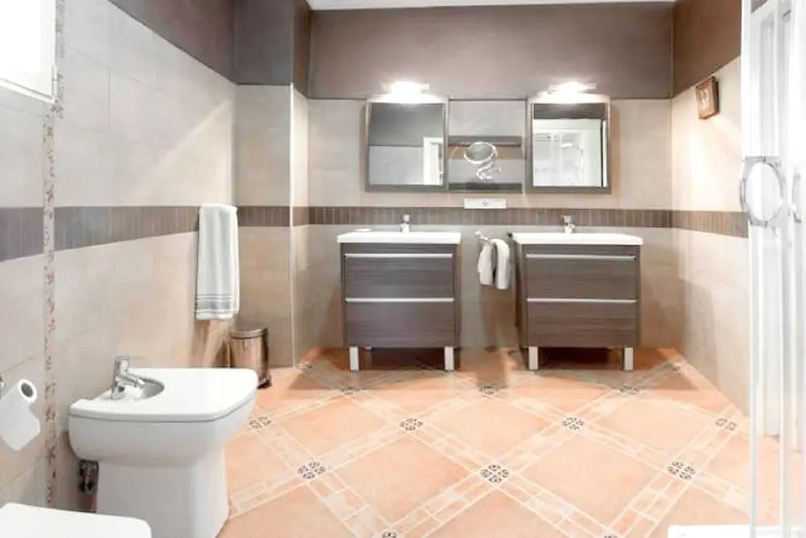 Villa With 4 Bedrooms in Llutxent, With Wonderful Mountain View, Private Pool, Terrace