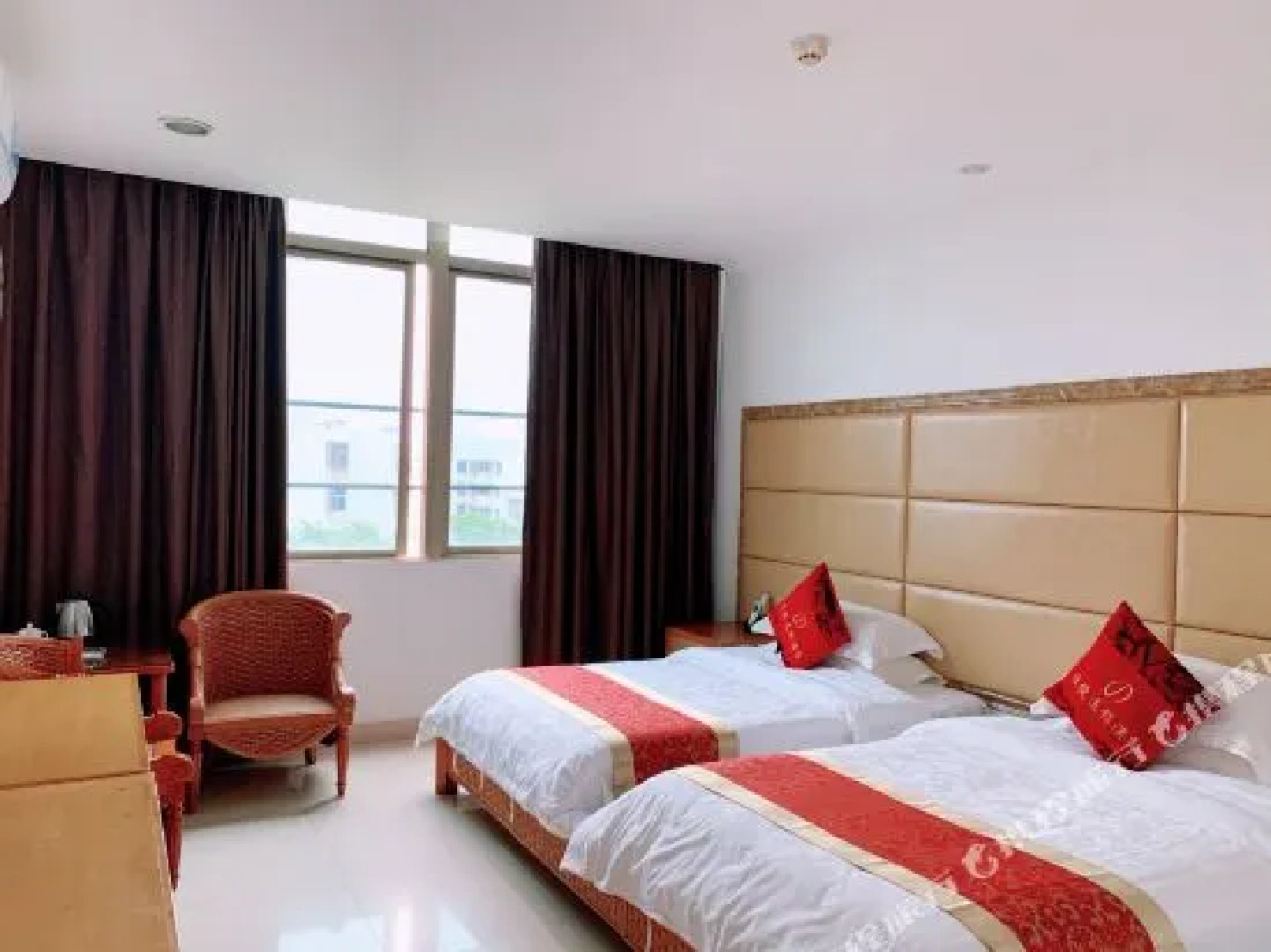 Jiajie Inn Danzhou City Government Branch