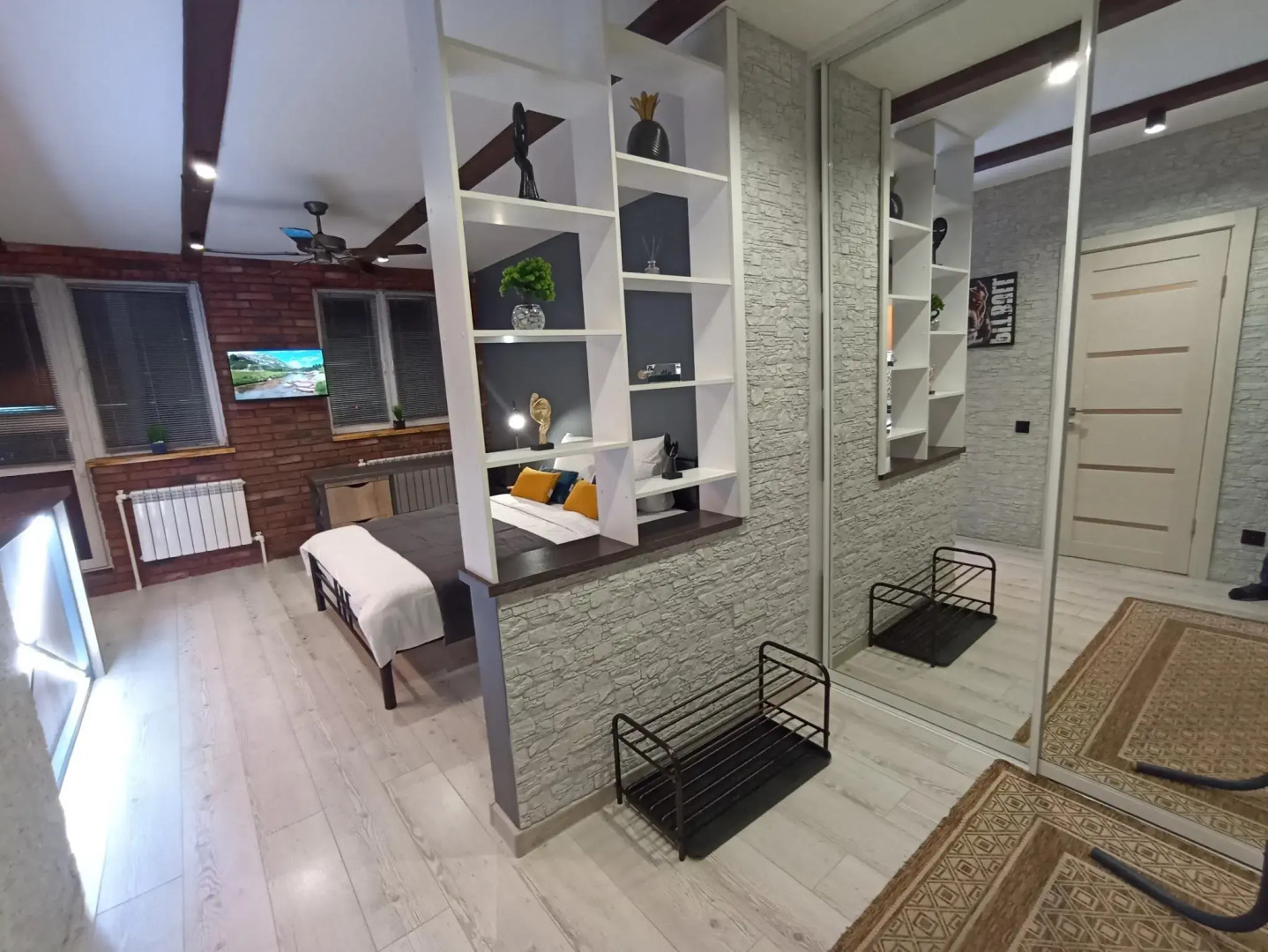 Апартаменты Все в гости на ул. 10 августа д. 85