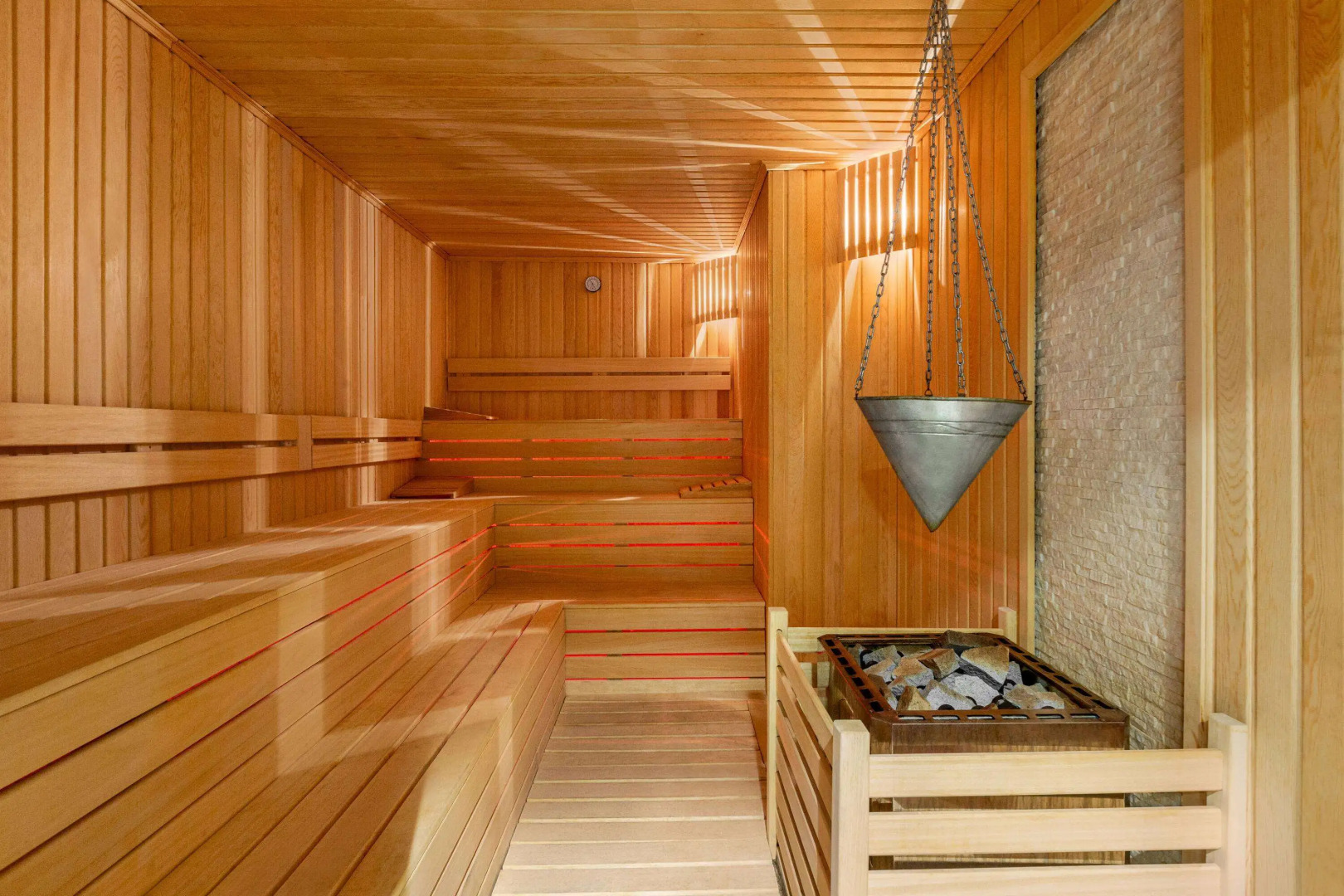 Отель Ramada Plaza By Wyndham Batumi