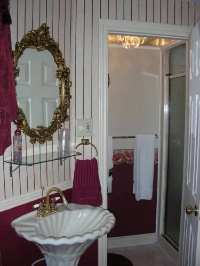 Betty & Tony's Waterfront B&B