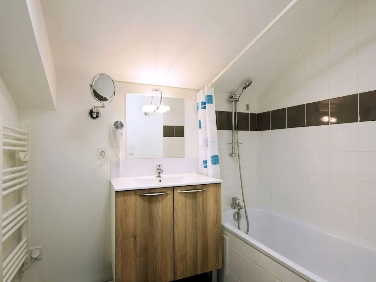 Alluring Apartment With a Dishwasher at 100 m. From the Slopes