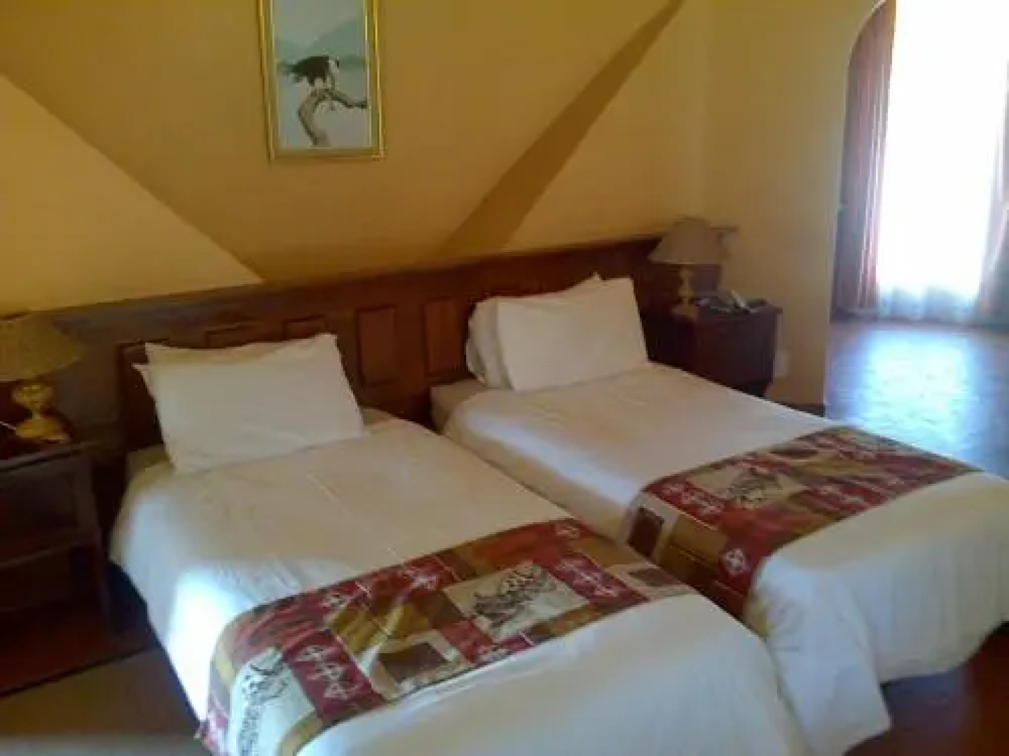 Cradle Moon Lakeside Game Lodge