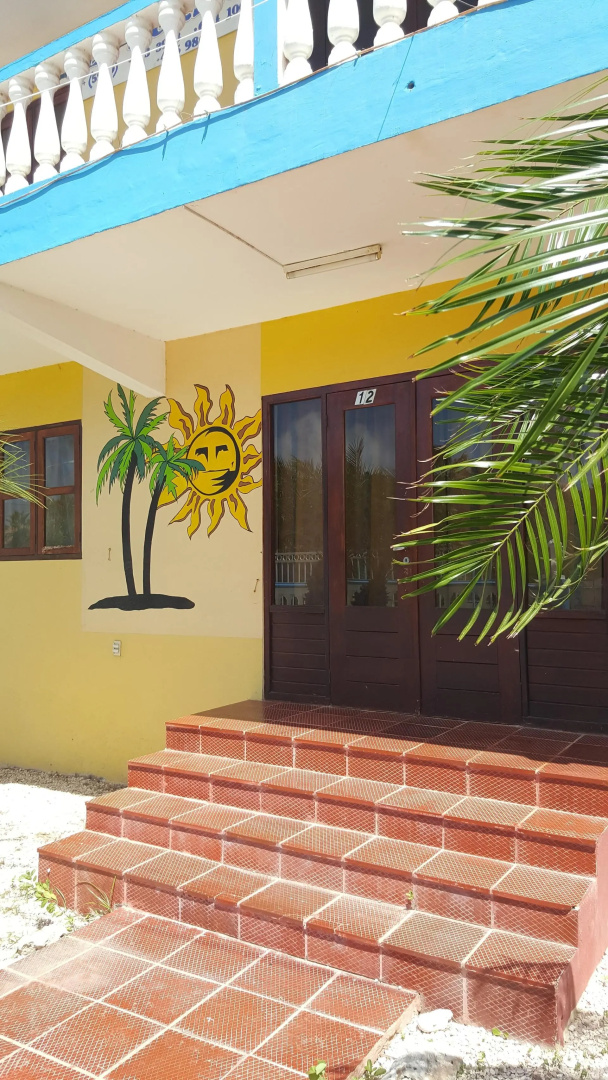 Sea Horizon Apartments (across from Mambo Beach)