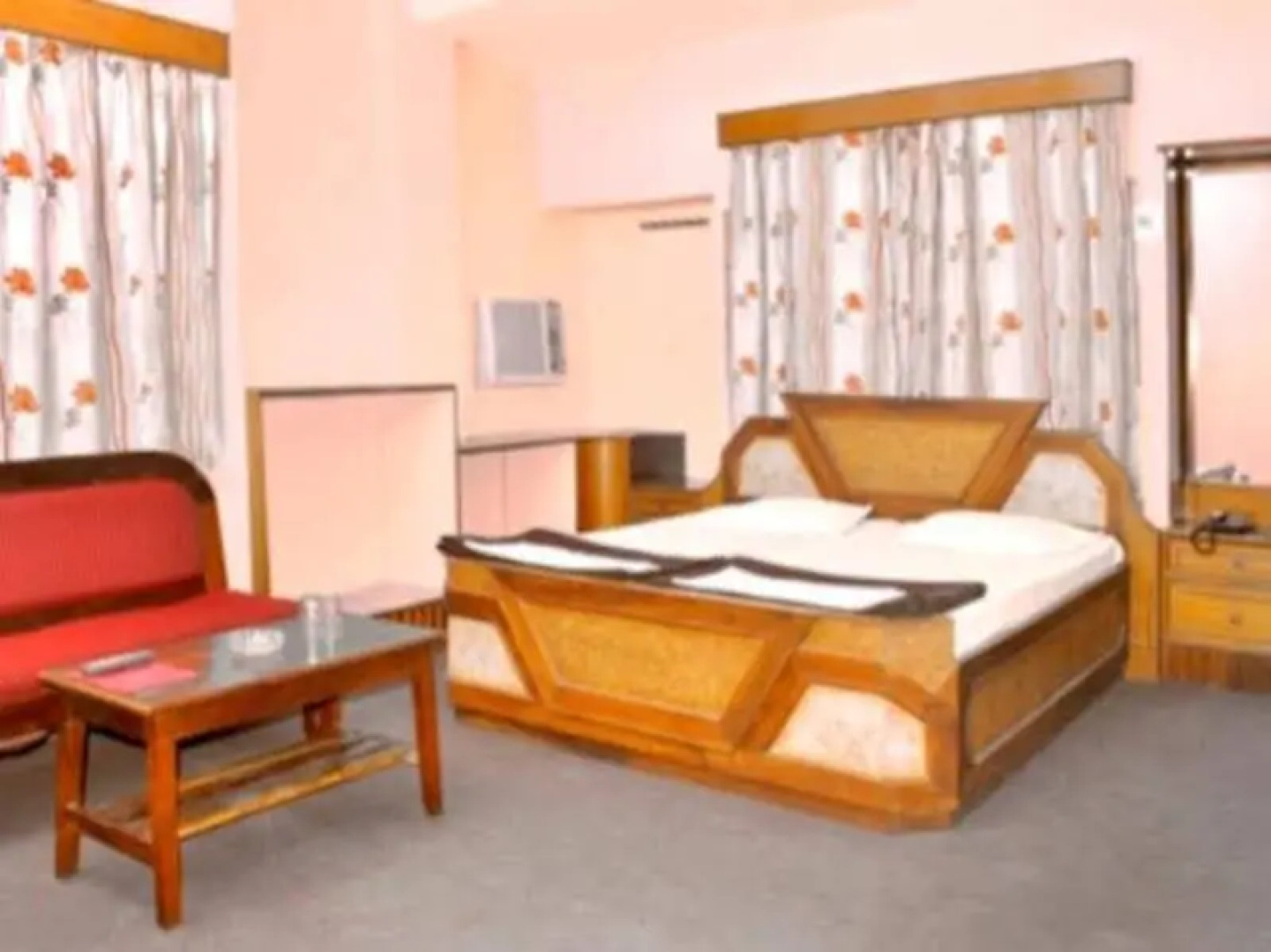Hotel Yashoda International Deoghar