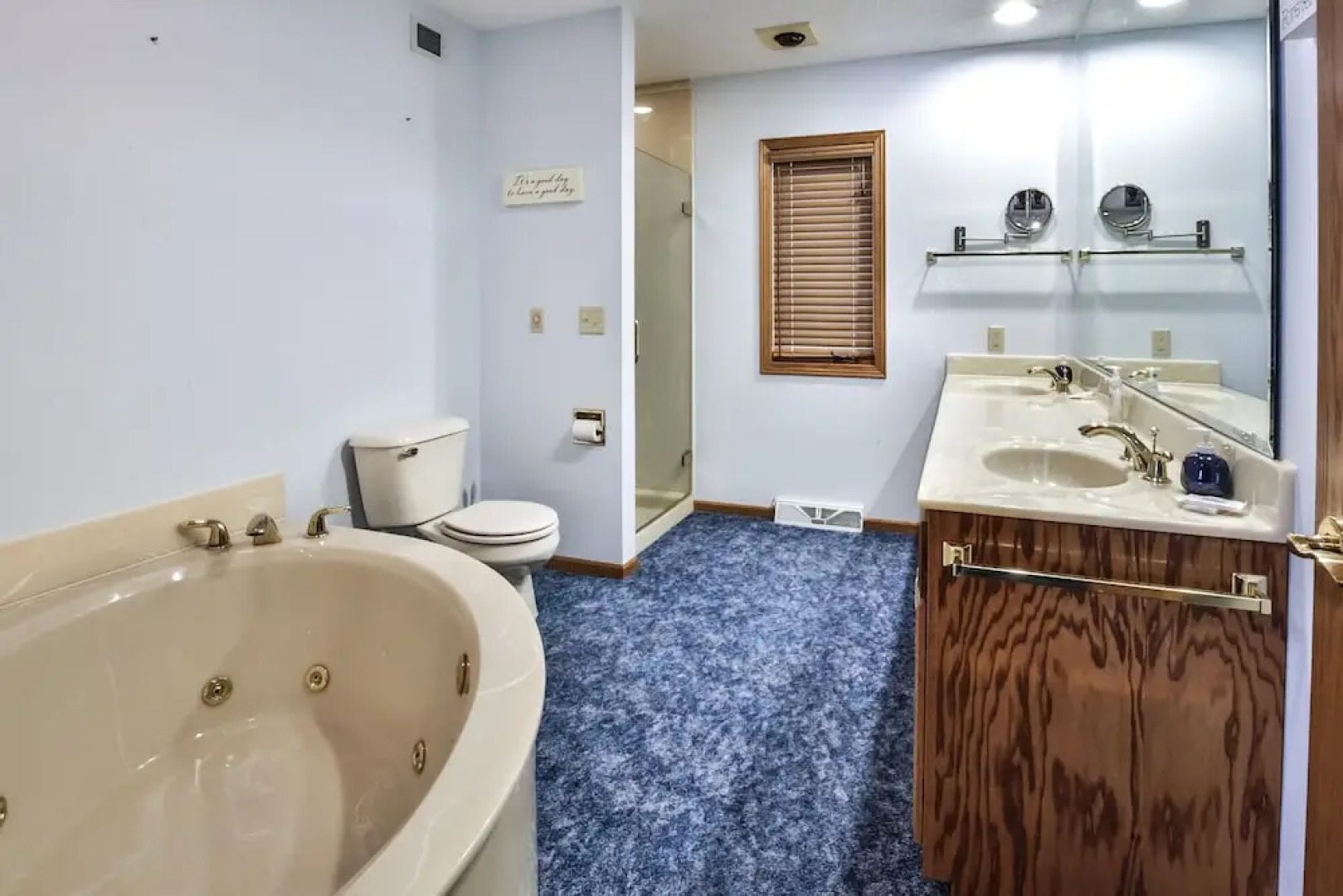 WhiteWoods Cove - 4 Br Home