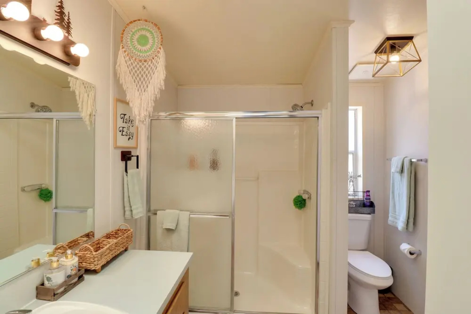 Overgaard Family Retreat w/ Fire Pit & Grill!