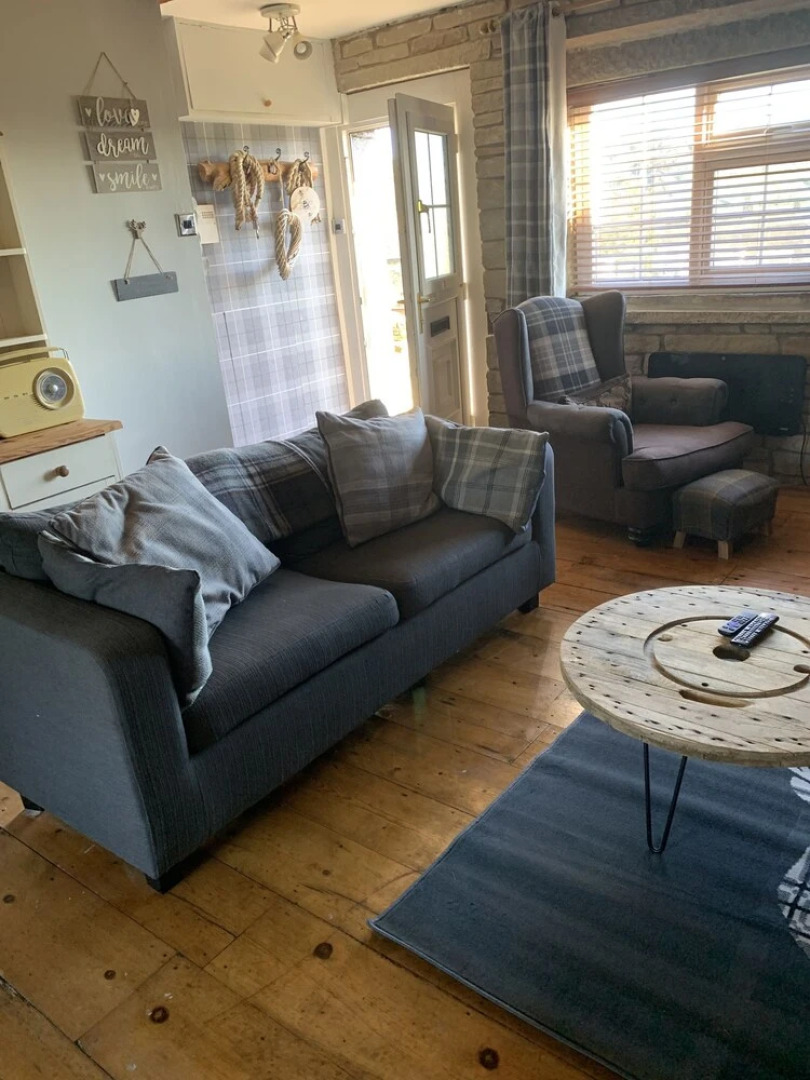 Captivating 1-bed Cottage in Halifax