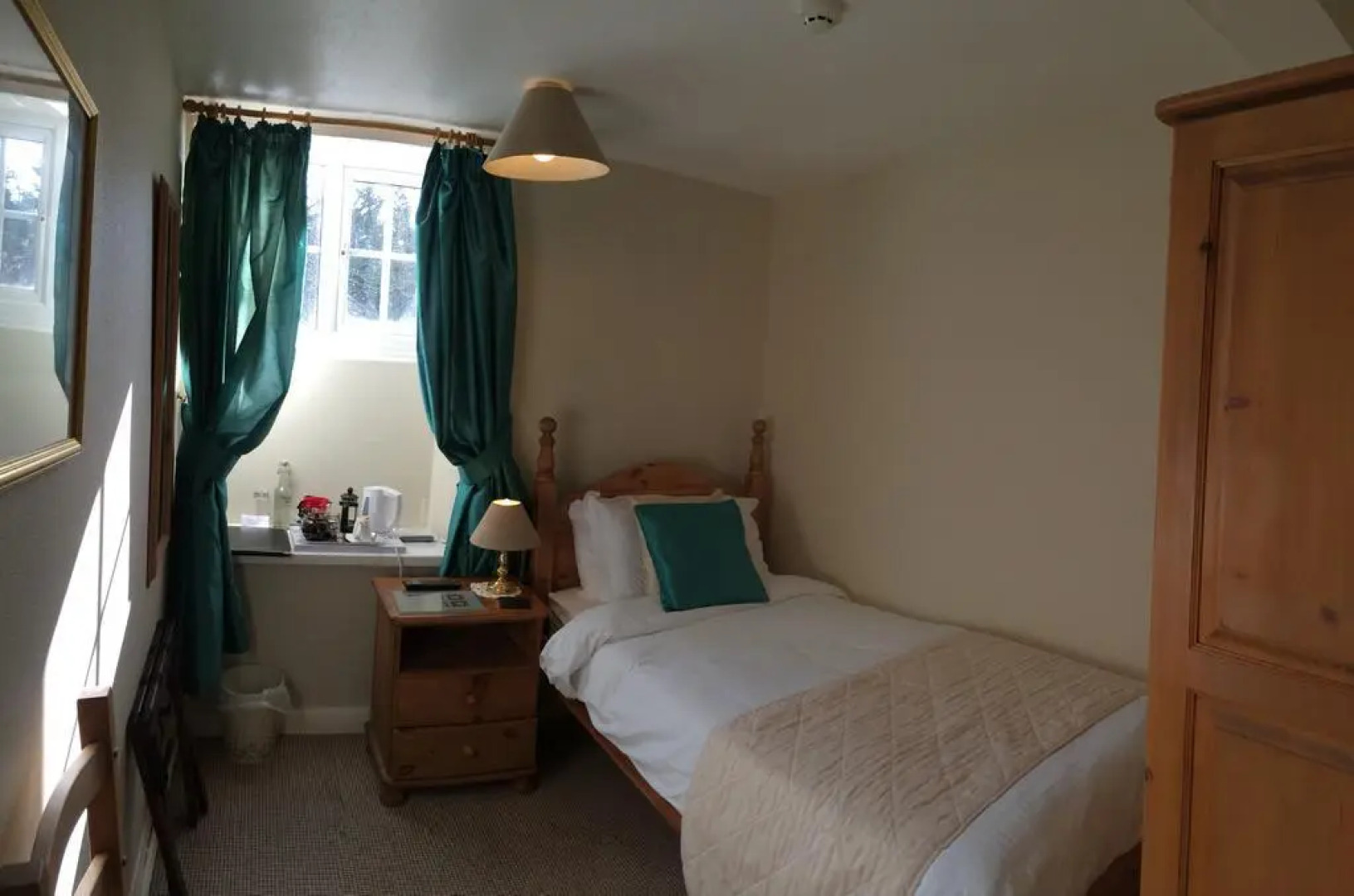 Smugglers Rock Cottages