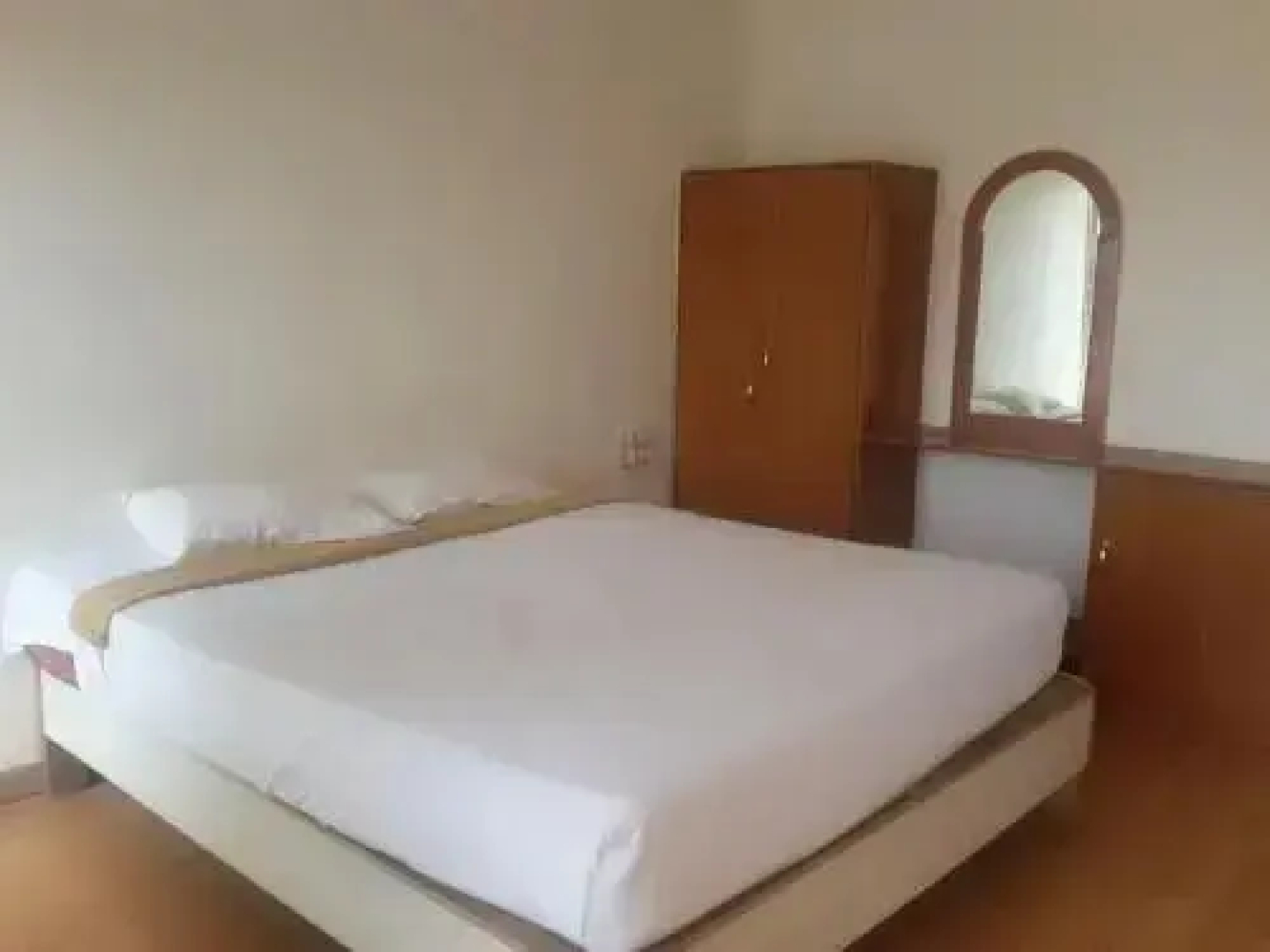 Emarald Hotel