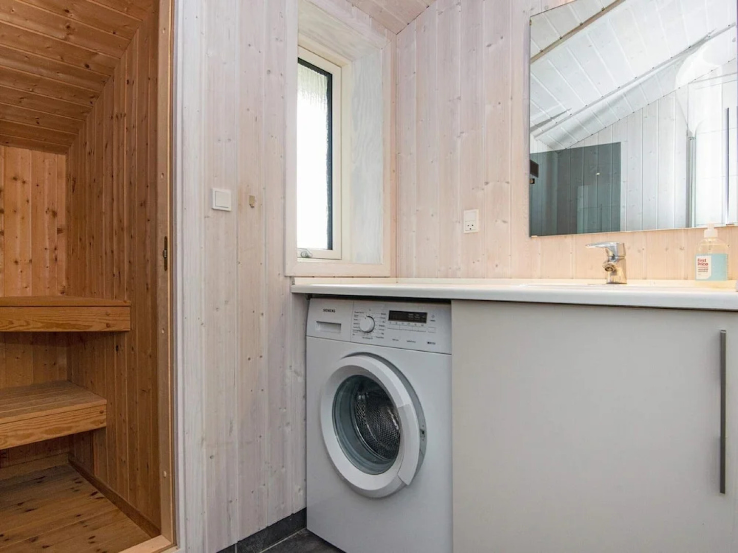 6 Person Holiday Home in Juelsminde-by Traum