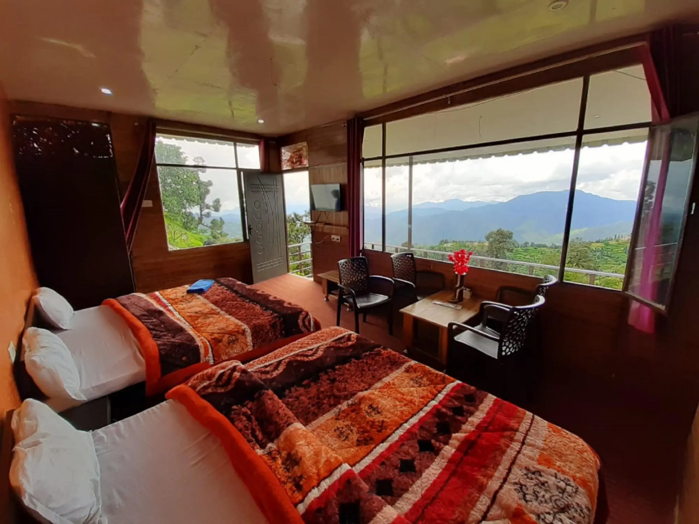 Life Resorts