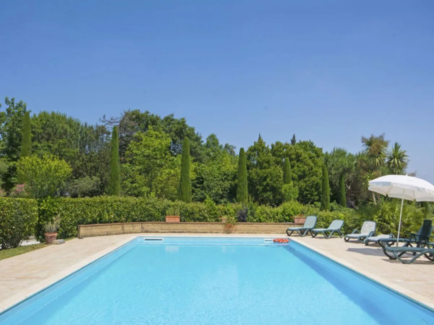 Villa Elena 36889