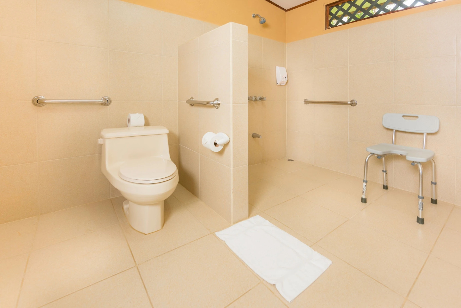 Laguna Lodge Full Board