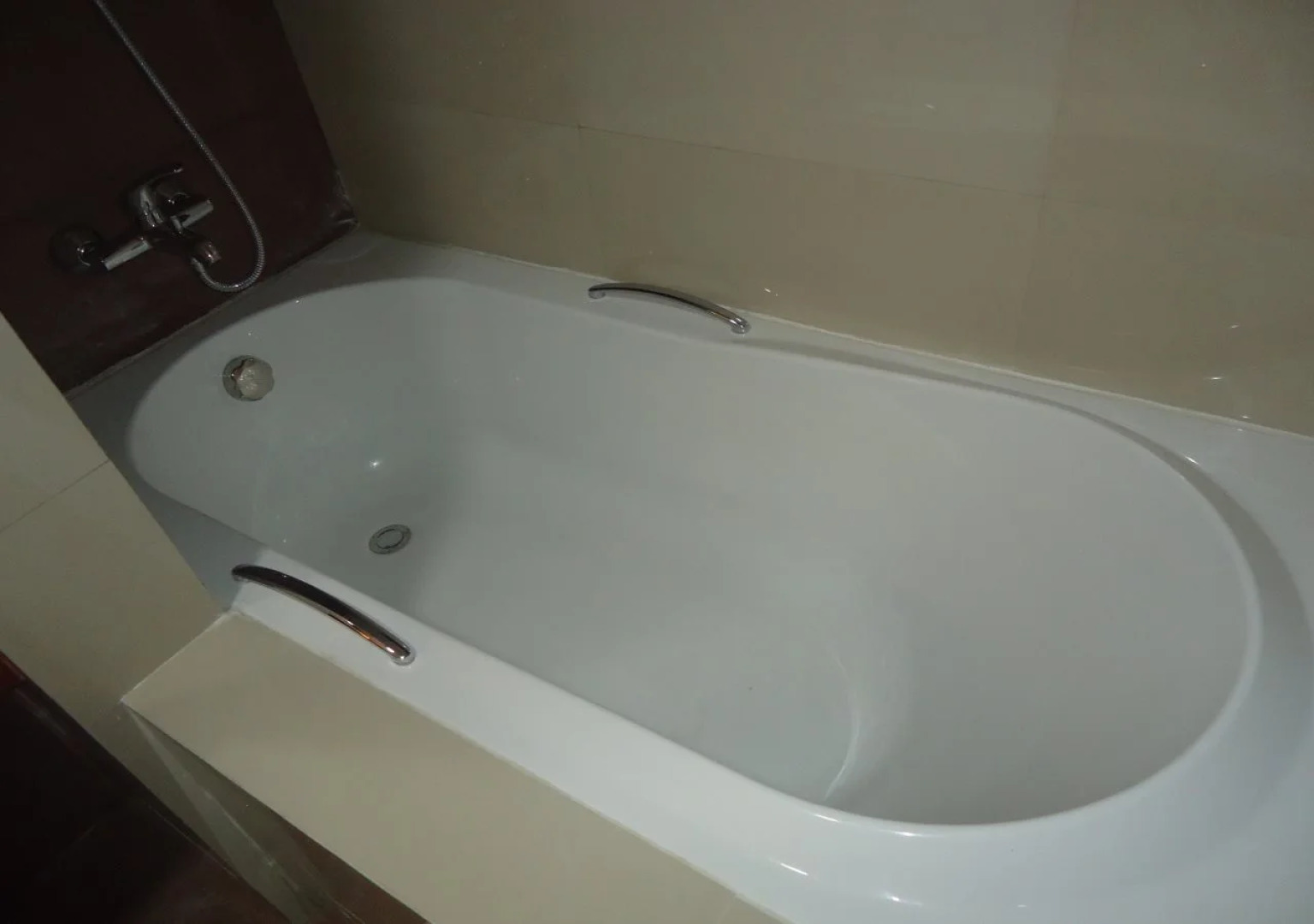 Paradise Hotel Nyaung Shwe